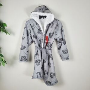 Woodrow & Friends Robe Youth Boys Size Med. 10/12 Gray Black White Sherpa STAIN